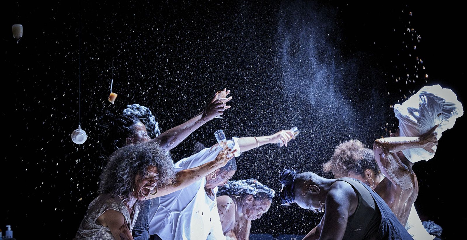 Ananda Brandão (@ananda_brandao_) • Instagram photos and videos, image size:1600x824